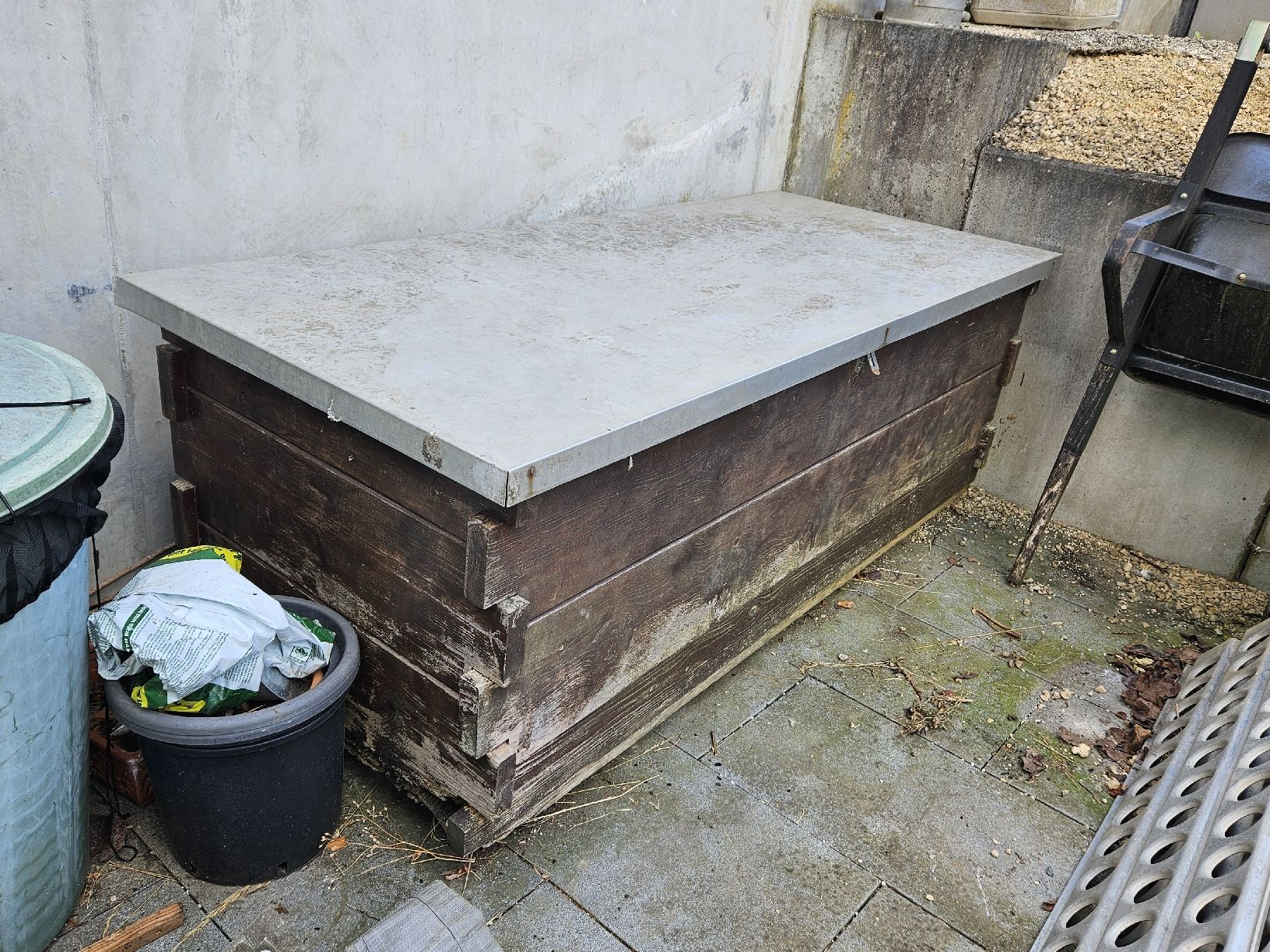 Auflagenboxen: Gartenkiste Massivholz – Gebraucht aus Bubendorf von due_xf8r 1