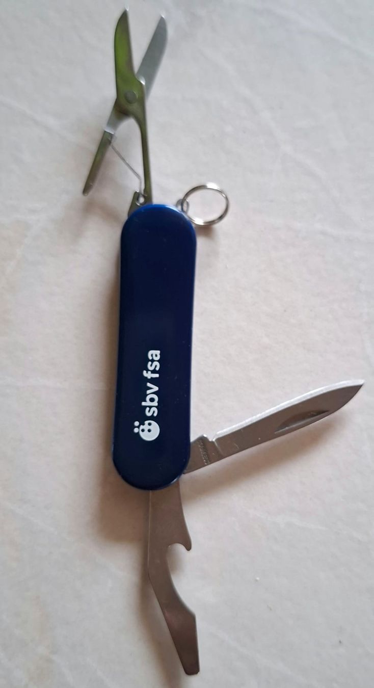 Couteaux de poche: Neu und Originalverpackt Sackmesser mini. – Neuf avec emballage d'origine à Rotkreuz par keerthdi