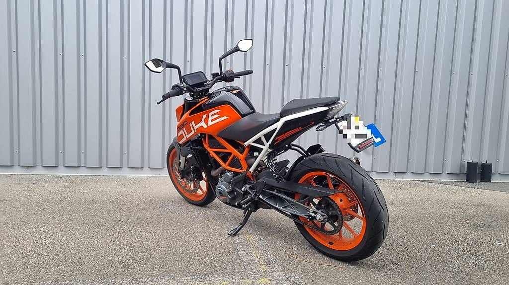 Strada: KTM 390 Duke  – Usato da Altdorf UR venduto da Worldraid 2