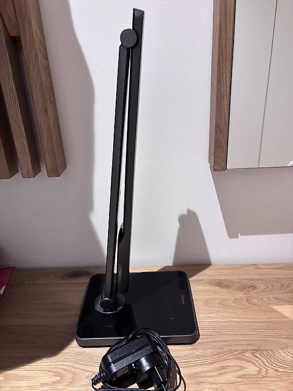 Lampen: Philips LED Schreibtischlampe – Gebraucht aus Luzern von qch_2jjy