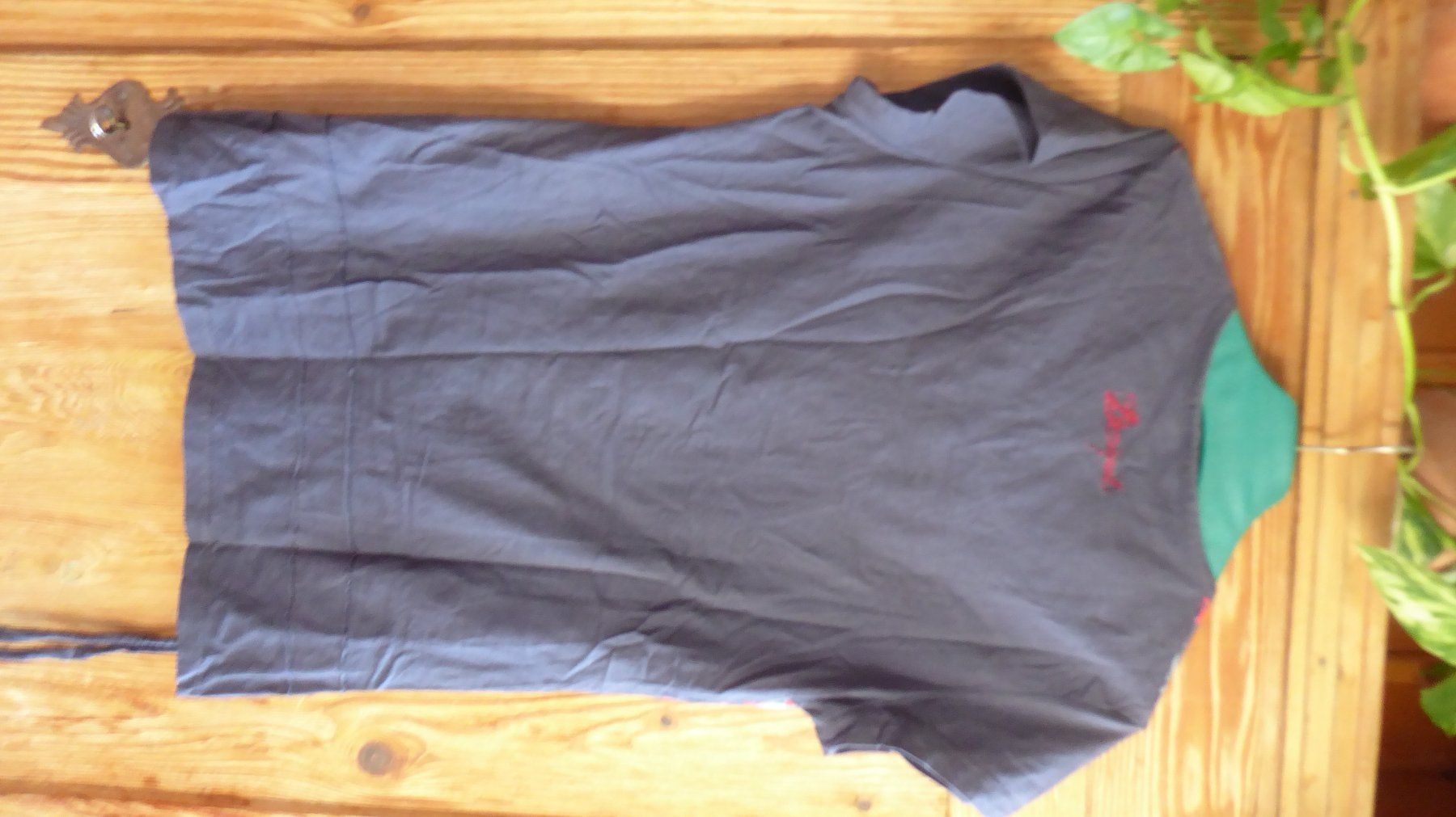 Desigual T-Shirts: Schönes Long  Tshirt Gr XL Desigual – Gebraucht aus Sargans von Benziner 7