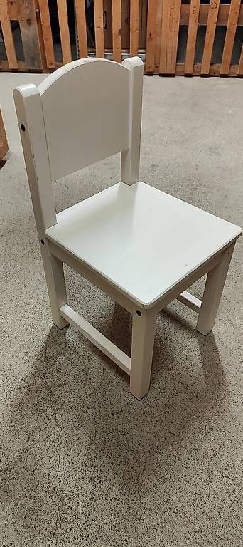 Seggioloni: Ikea Kinderstuhl weiss – Usato da Windisch venduto da Dan.Win