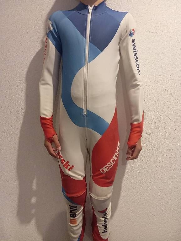 Anzüge, Sport- & Funktionsanzüge: Rennanzug Ski – Gebraucht aus Wilen b. Wollerau von Sif1
