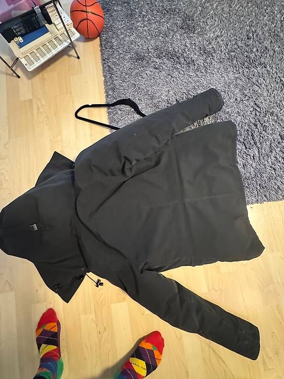 Jacken: Canada Goose Jacke Grösse S – Gebraucht aus Bern von fausti94 2