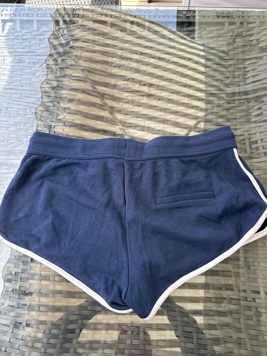 H&M Pantaloni: Shorts H&M Neu (L) – Nuovo (secondo la descrizione) da Vezia venduto da sidu03 1