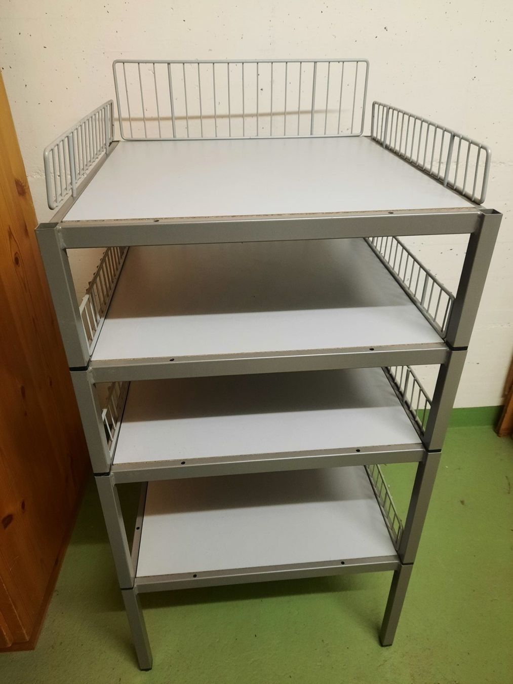 Sistemi di archiviazione: Bürogestell – Usato da Vella venduto da Platetg13