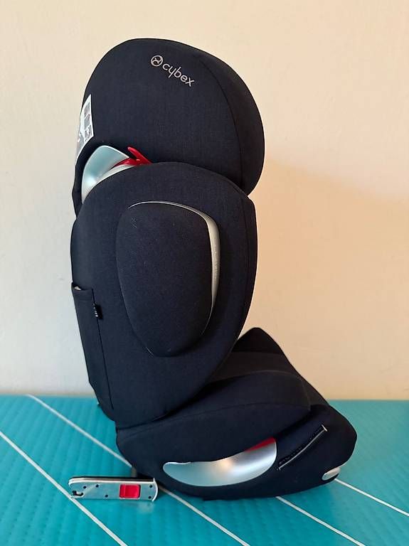 Cybex Seggiolini per auto: Cybex Solution Q3-Fix Plus Midnight Blue – Usato da Frauenfeld venduto da meins-deins 1