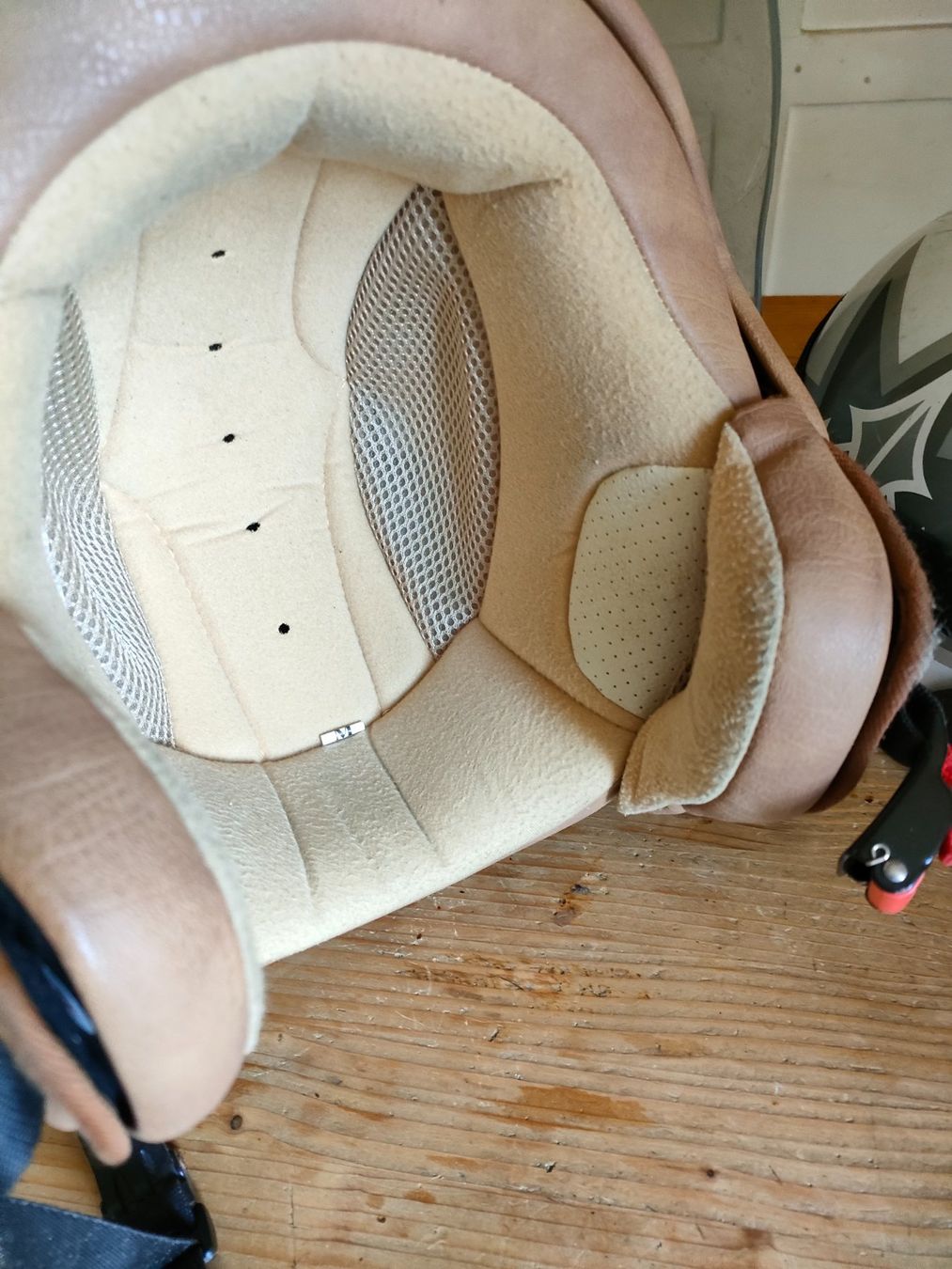 Helme & Visiere: Unfallfreier  Integralhelm Nano – Gebraucht aus Romanshorn von Kattamaran 2