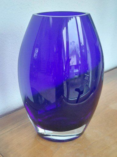 Vasi & Recipienti: Massive kobaltblaue Glasvase, Mid Century – Usato da Hergiswil NW venduto da maiette-23.N