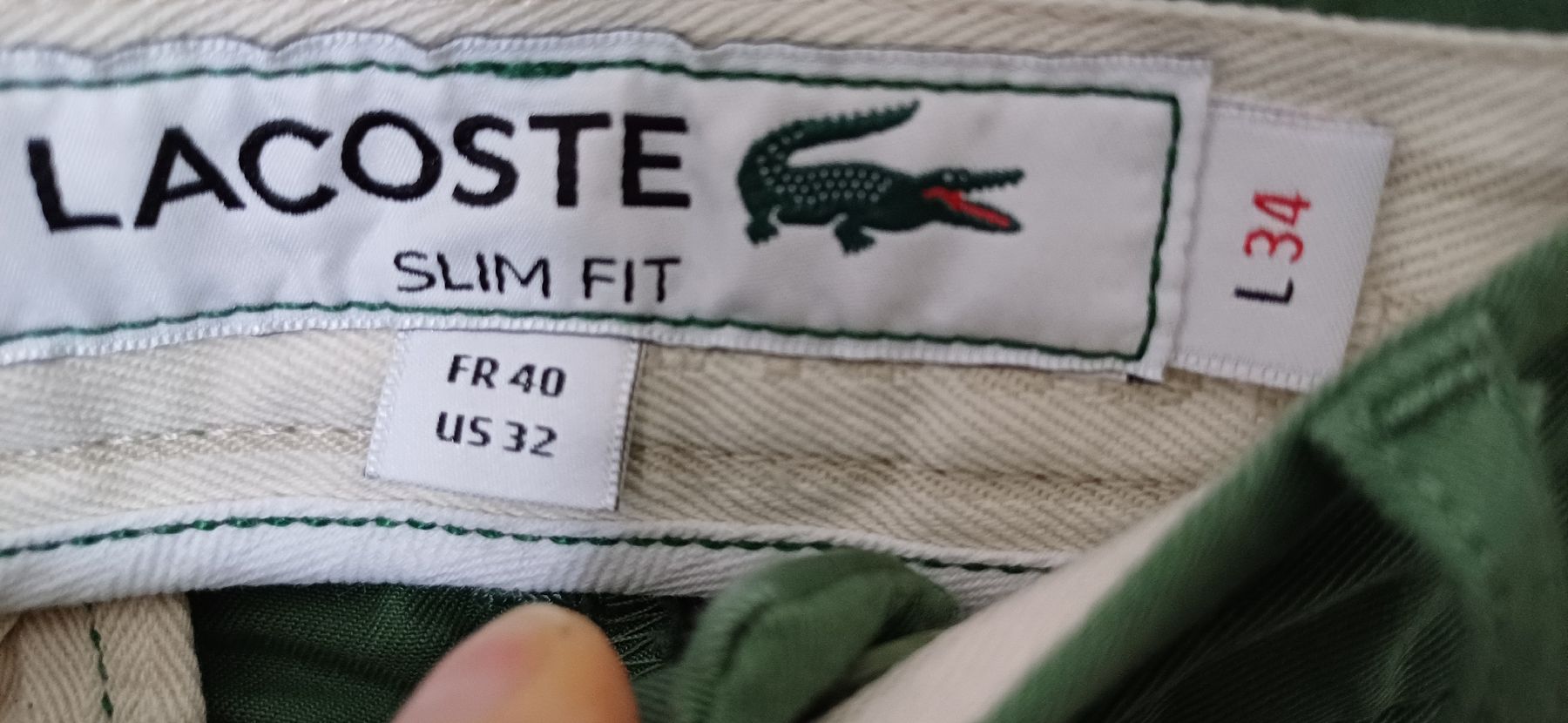 Lacoste Pantaloni: Pantalon Lacoste neuf – Nuovo (secondo la descrizione) da Genève venduto da njia 4