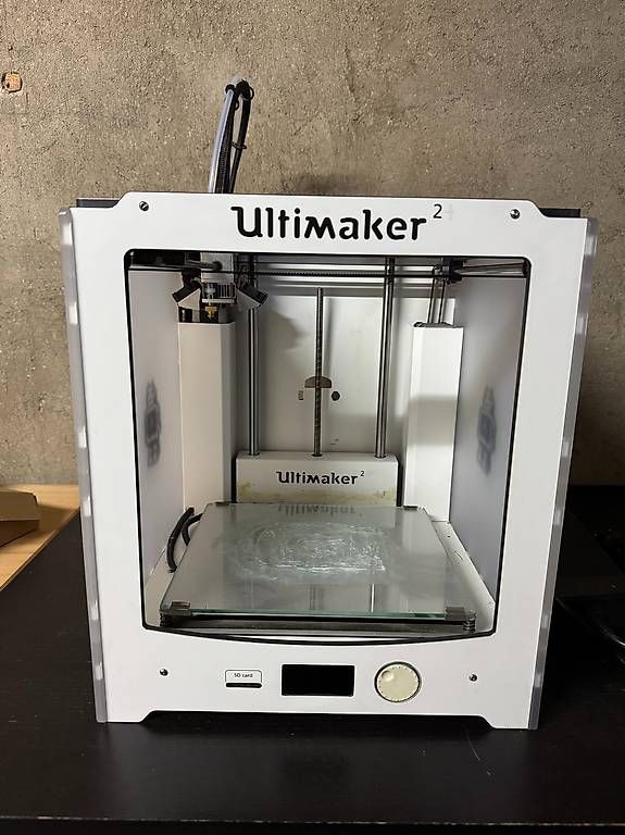 Ultimaker Stampanti 3D: Imprimante 3D Ultimaker 2+ (upgrade Olson) – Usato da Engollon venduto da Winters91