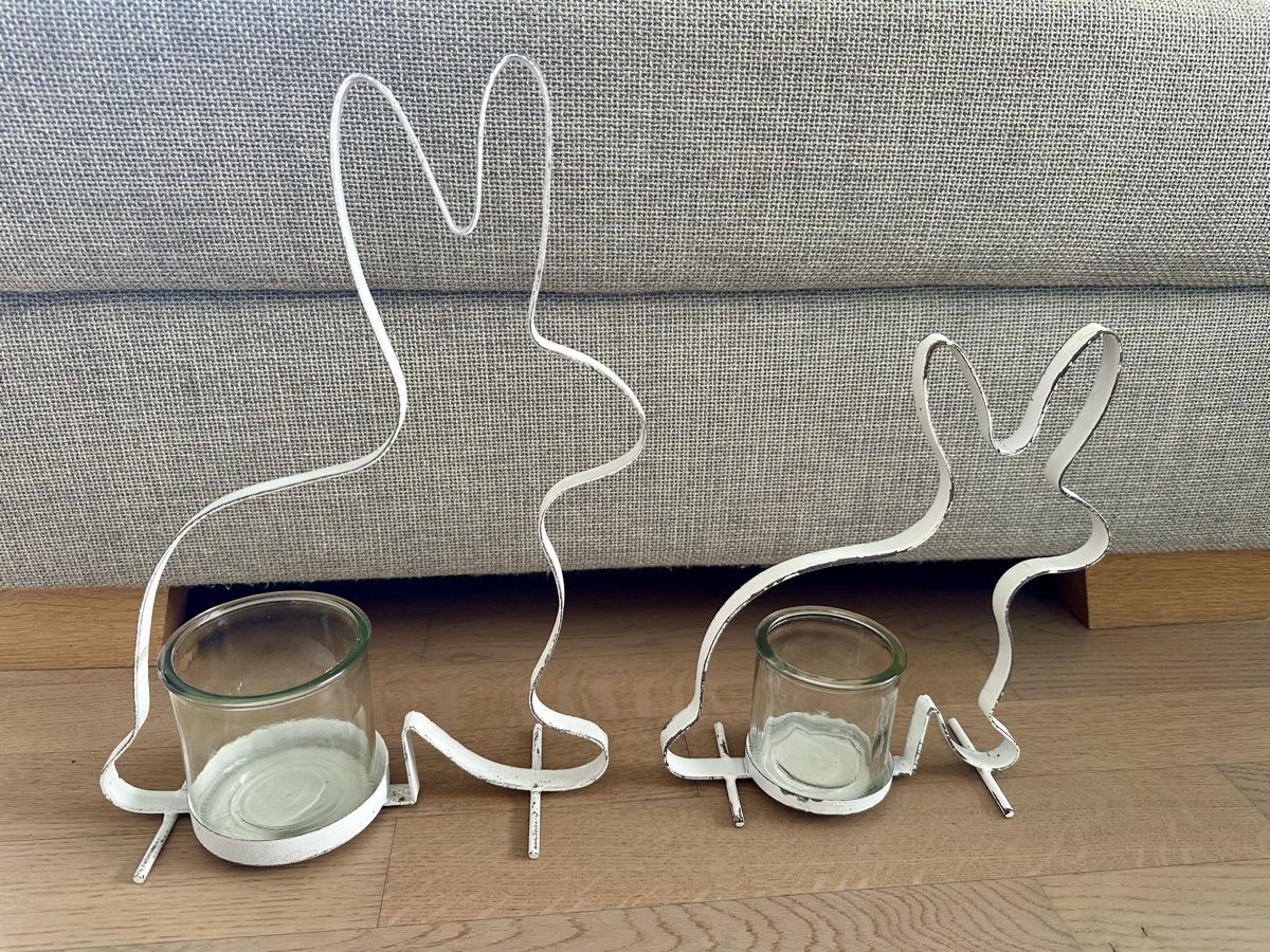 Tutte le decorazioni: 2 Hasen Windlichter, Höhe: 37cm & 26 cm – Usato da Kleinandelfingen venduto da Elader 1