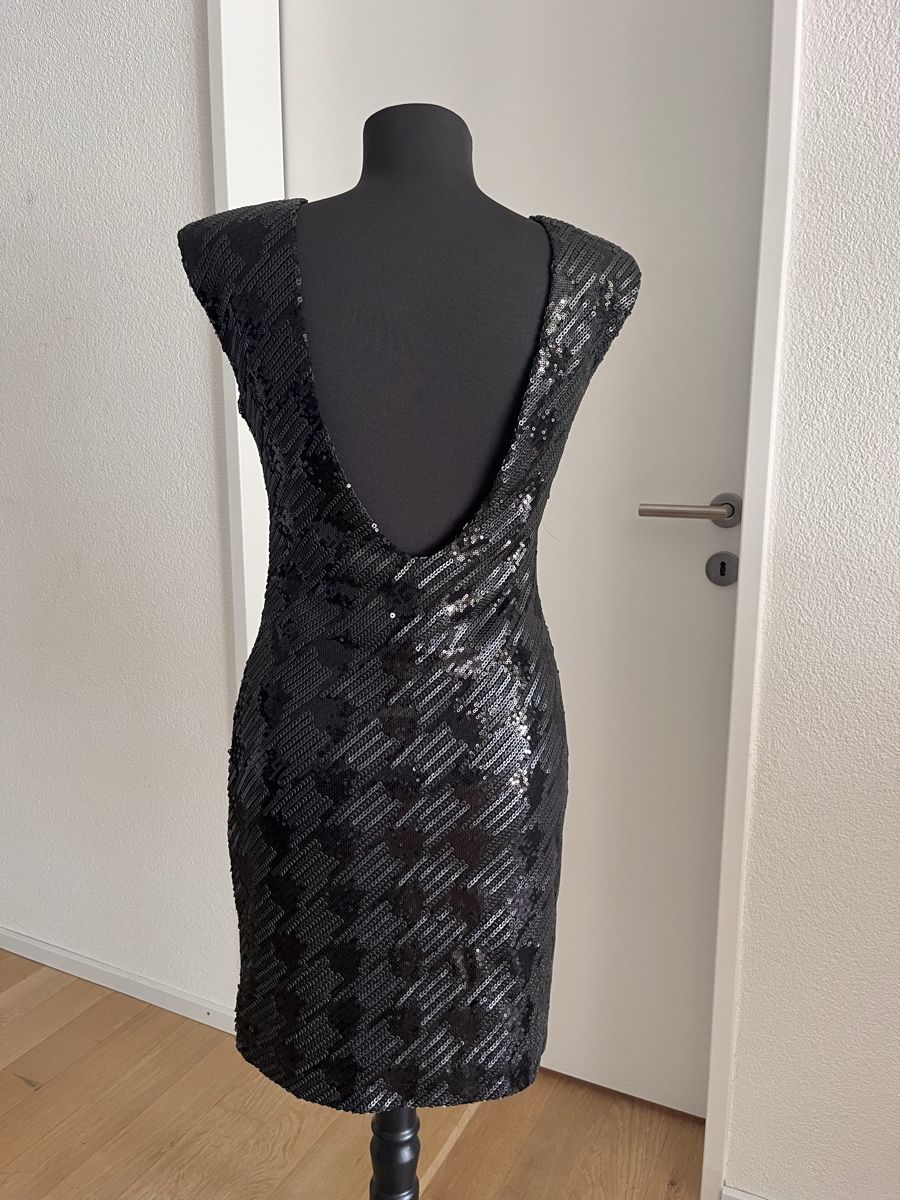 Vestiti: Pailletten-Kleid Gr. S – Usato da Rüthi (Rheintal) venduto da Yulia_T 4