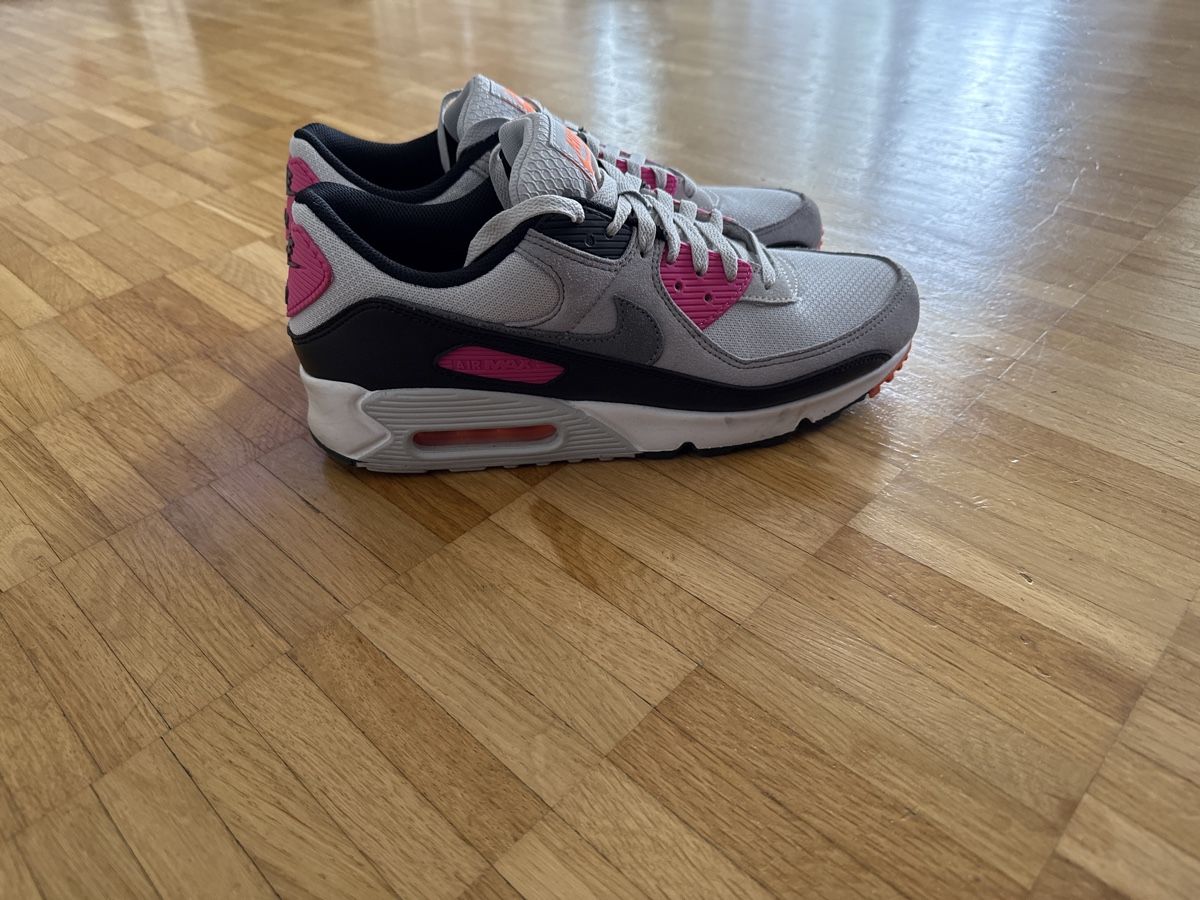 Nike Scarpe da uomo: Nike Air Max 90 Dunkin Donut Edition  – Usato da Sisseln AG venduto da Gommibaerli87 1