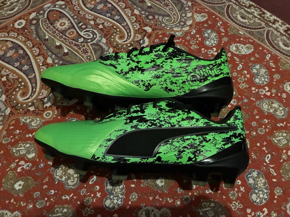 Scarpe da uomo: Puma One 19.1 CC FG/AG Hacked – Nuovo (secondo la descrizione) da Bern venduto da joh_dj5p 1