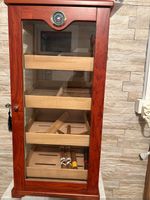 Schöner Humidor aus Holz 