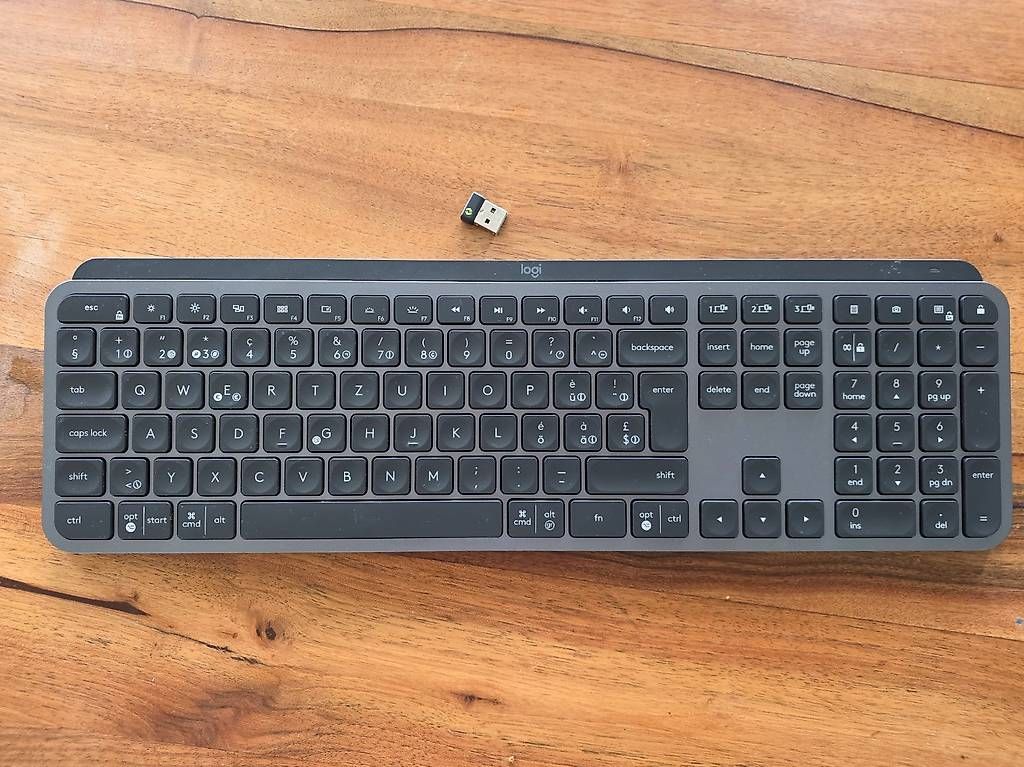 Tastaturen: Logitech MX Keys Tastatur CH Graphite – Gebraucht aus Dietlikon von Bonamesa