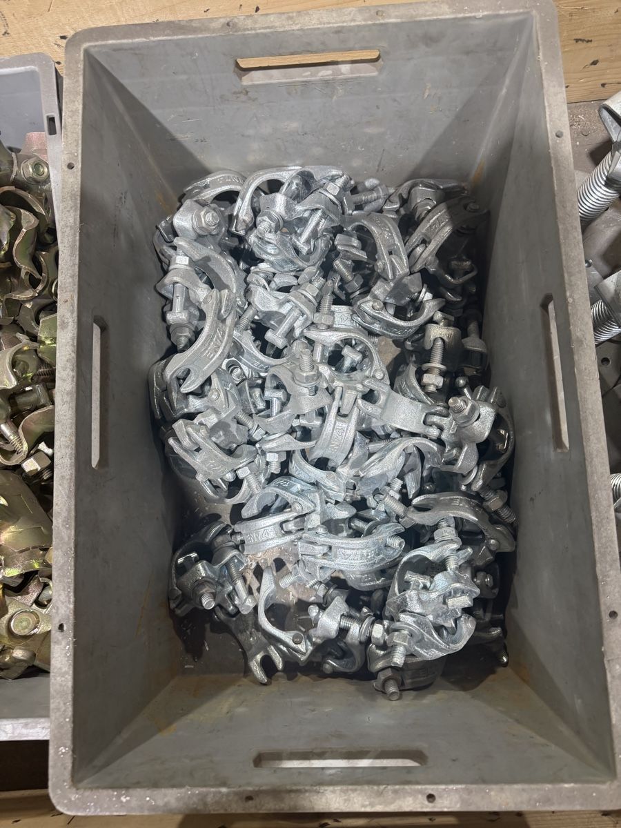 Gerüste: Gerüstmaterial – Neu (gemäss Beschreibung) aus Flüelen von ABS-Technik 2