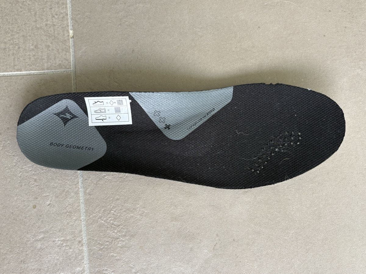 Specialized Herrenschuhe: Mountainbikeschuhe, Rennveloschuhe Specialized, Grösse 41 – Gebraucht aus Pfäffikon SZ von Gerhardmueller 2