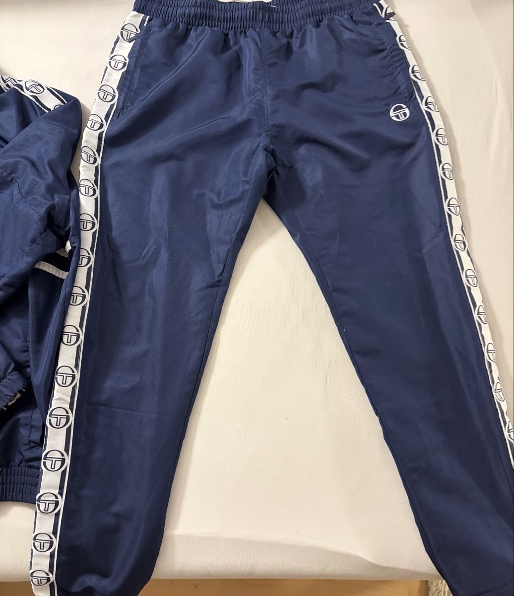 Lots de vêtements: Sergio Tacchini Tracksuit XL – Neuf (Voir description) à Sursee par cheffe05 2