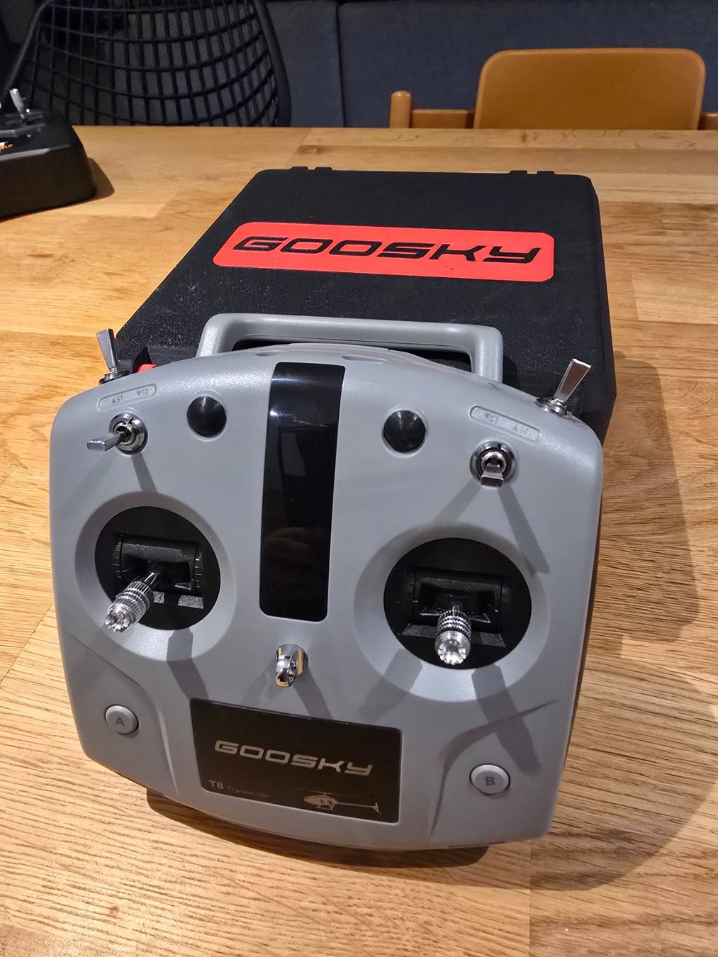 Telecomando: Goosky T8 + boîte de rangement – Usato da Attalens venduto da mic_6tyd 1