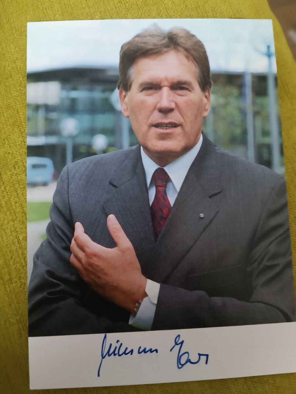 Autogramme: Michael Glos - Ehemaliger Bundesminister – Gebraucht aus Menziken von Artographs