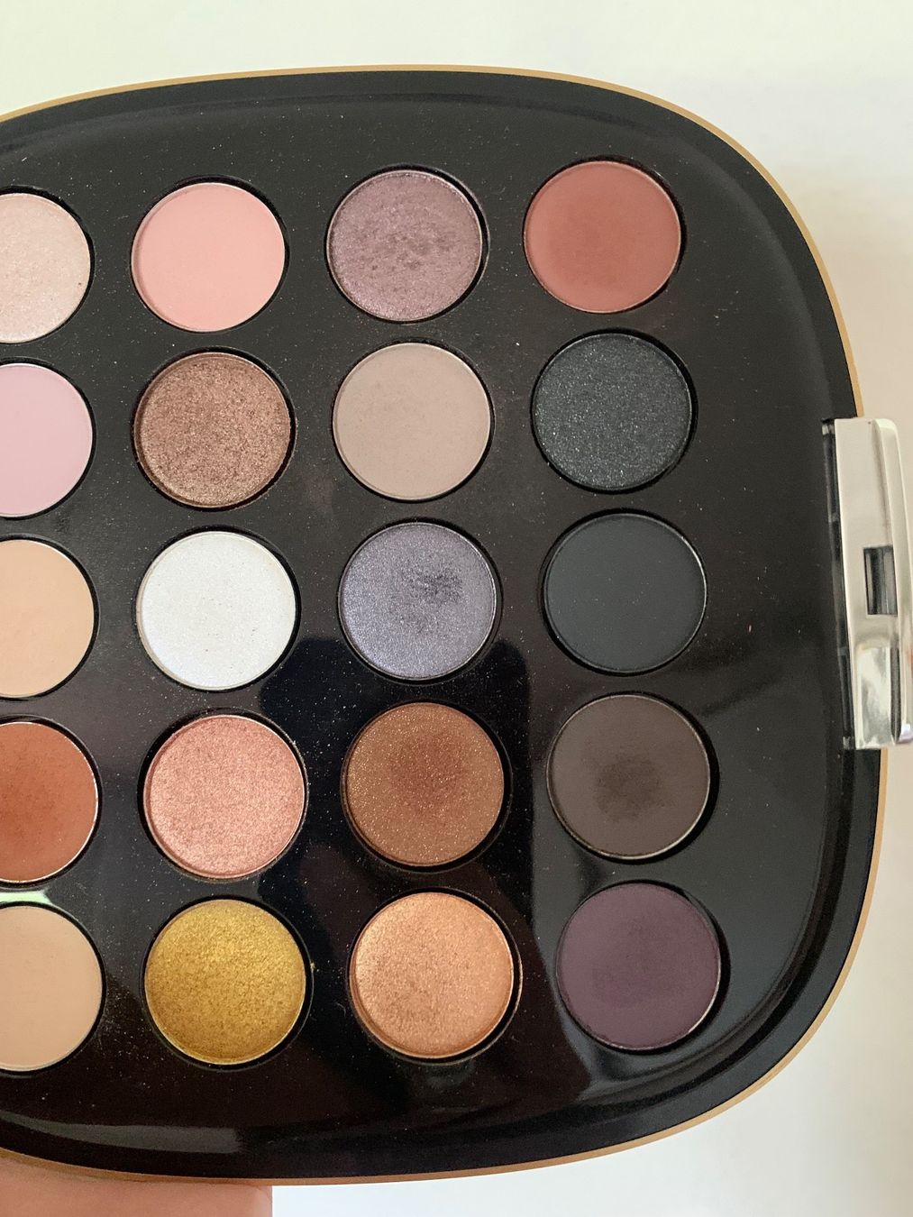 Marc Jacobs Make-up: Marc Jacobs Eyeshadow Palette, voll, Limitiert – Gebraucht aus Zürich von deruja 4