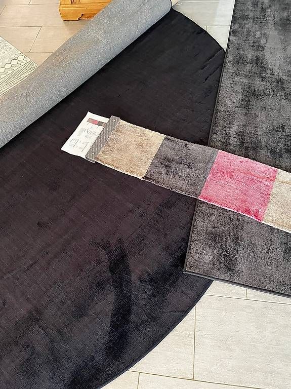 Tappeti: Teppich Neu - 300cm im Durchmesser – Usato da Steinhausen venduto da Ban-thu103 1