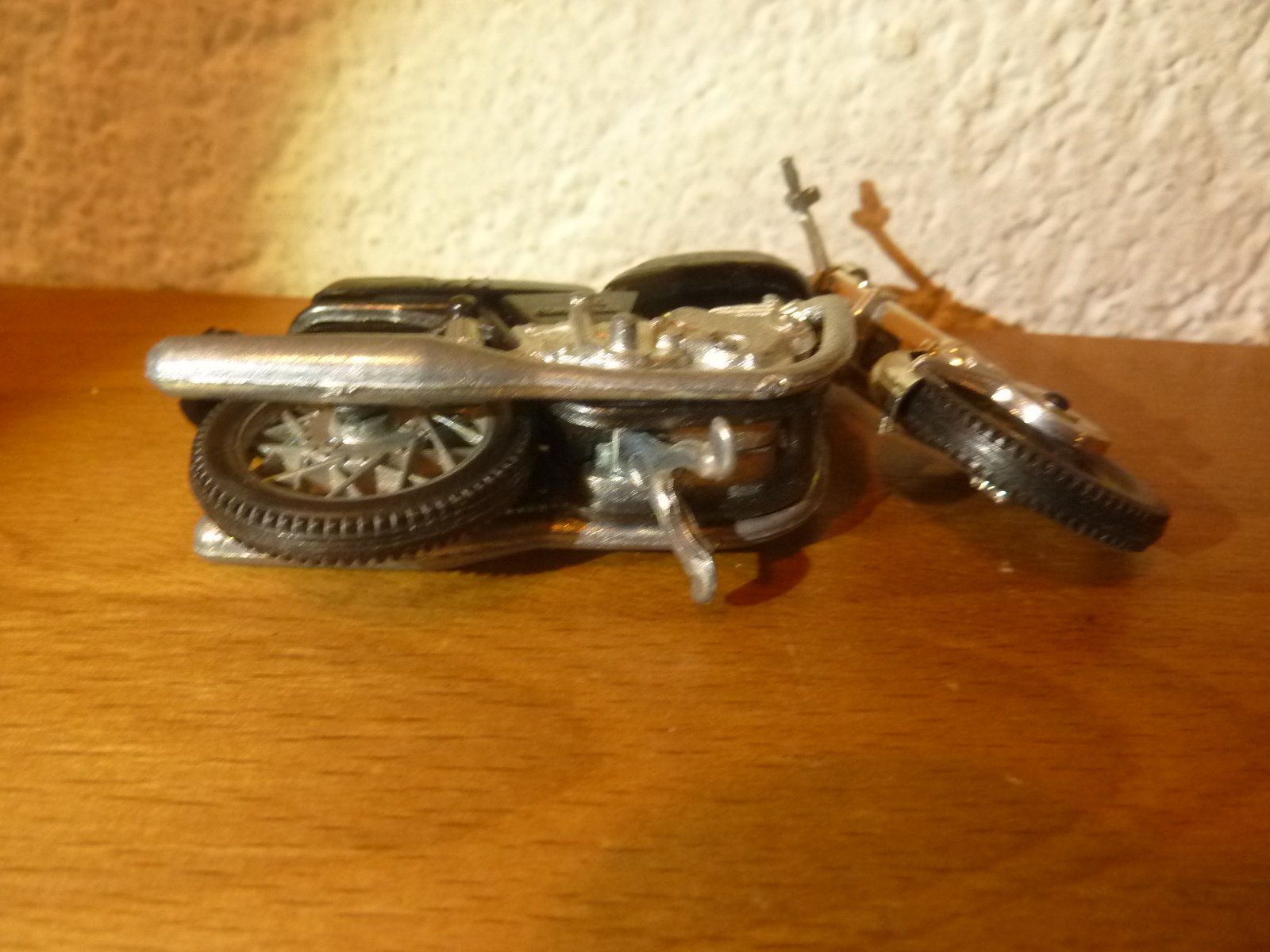 Polistil Kit di modellismo & Modellini statici: Norton Commando 750 1976 GT52 Polistil – Usato da Hochfelden venduto da swissice 4