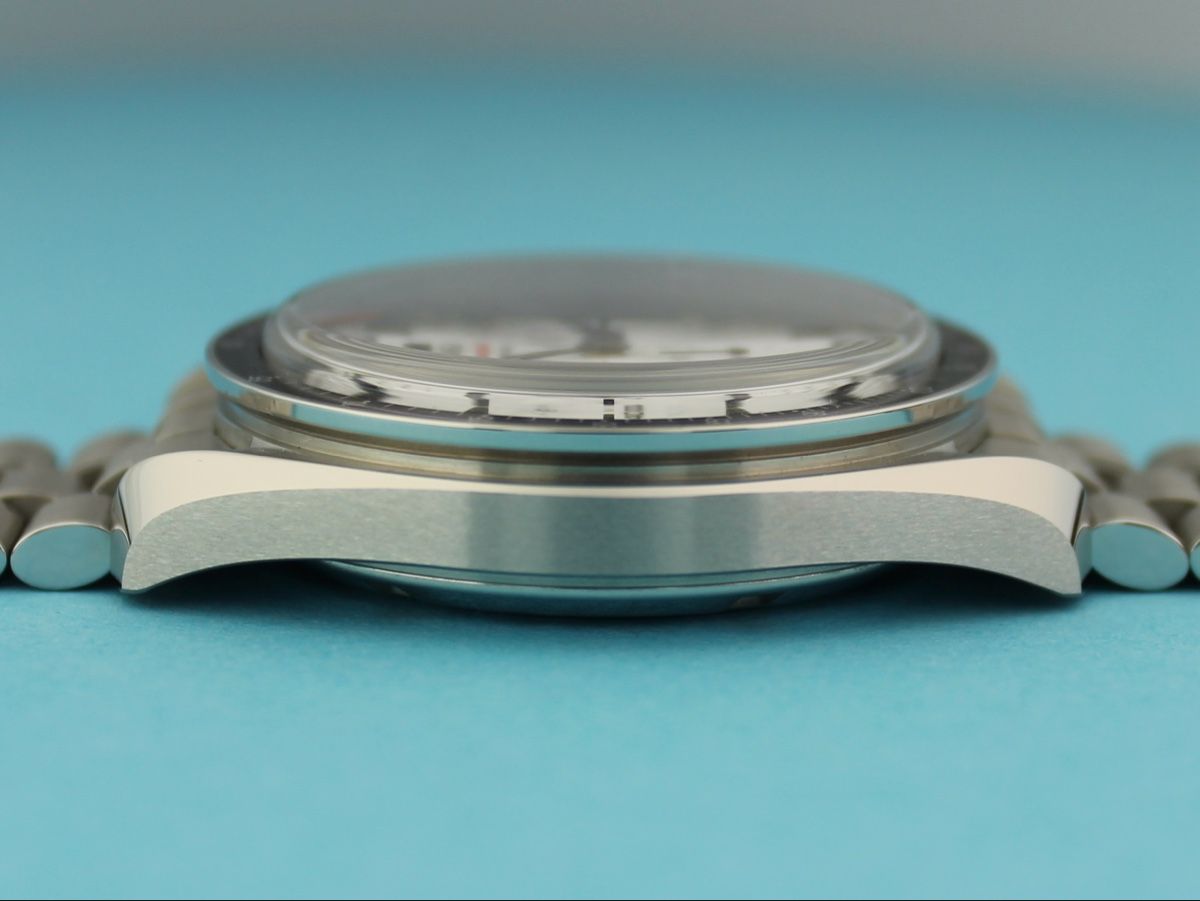 Omega Montres: Omega Speedmaster Professional Moonwatch – Neuf avec emballage d'origine à Zürich par tobleratelier 3