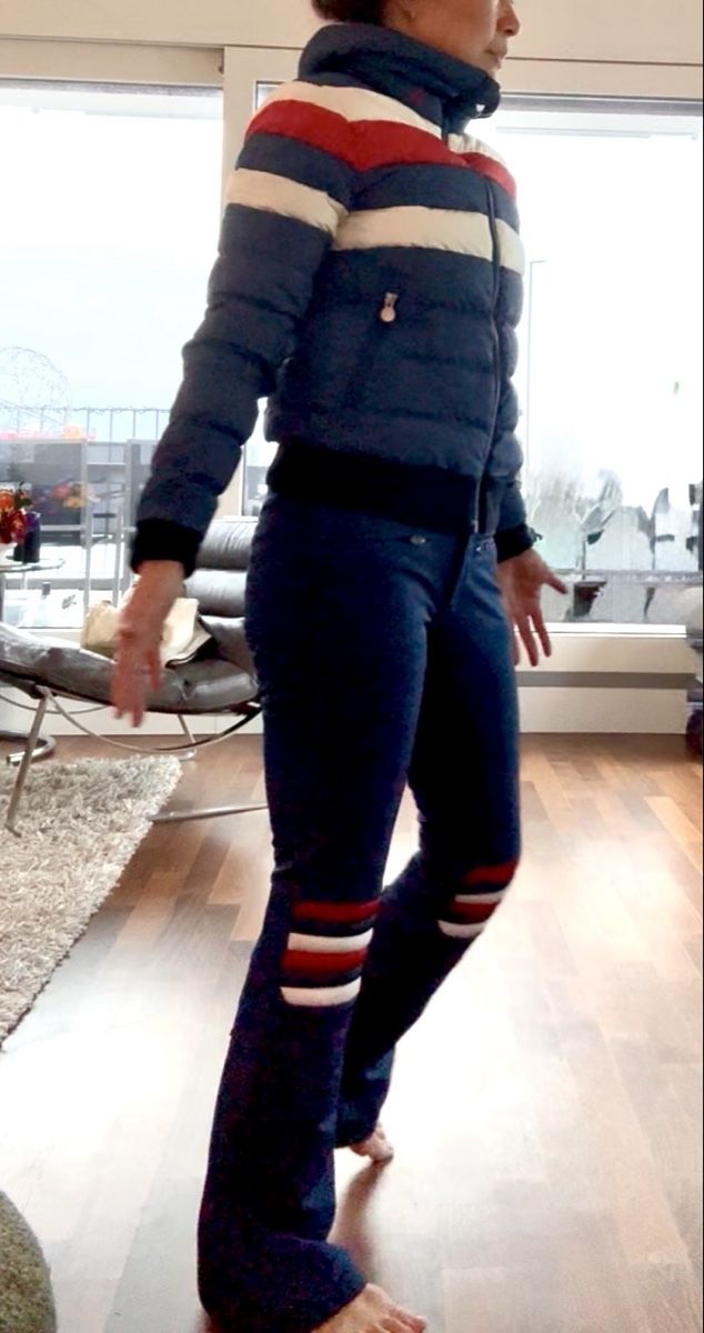 Skis: Perfect Moment Retro ski suit. – Gebraucht aus Thalwil von rocker3dan 2