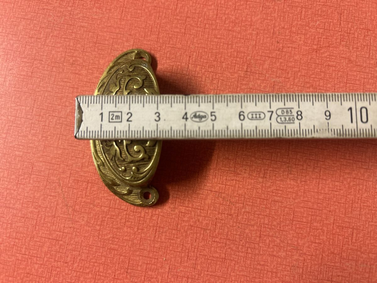 Eisenwaren: Griff Schale Messing antik 7 cm.Breit 2 Befestigungslöcher – Gebraucht aus Lanzenhäusern von vic63 4