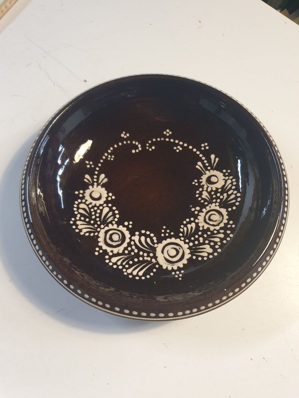 Assiettes: Dekoteller braun 25 cm Durchmesser – D'occasion à Zürich par loosebone