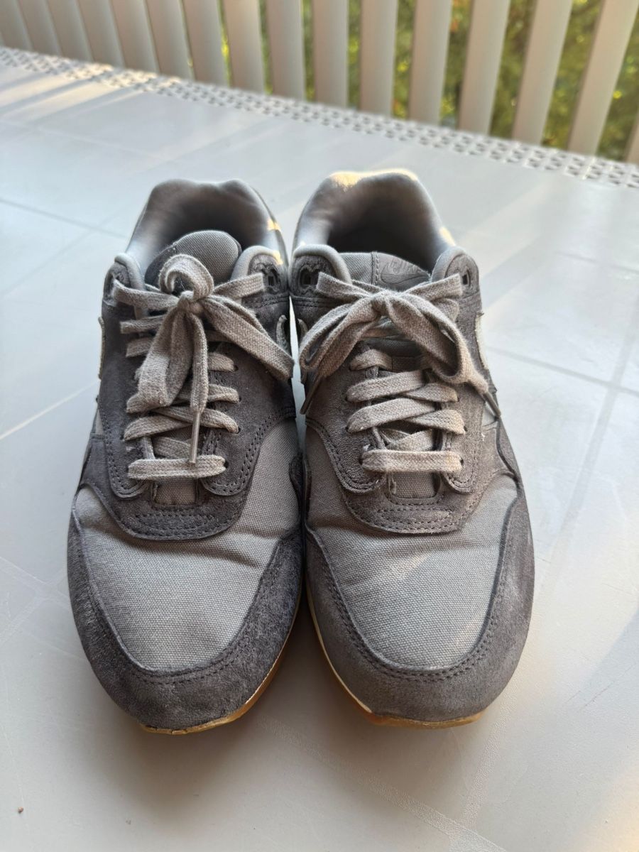 Nike Chaussures hommes: Nike Air Max 1 Crepe Soft Grey – D'occasion à Luzern par gil_9mdl 2
