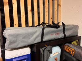 Wildfox Feldbett / Campingbett – neuwertig, sehr stabil
