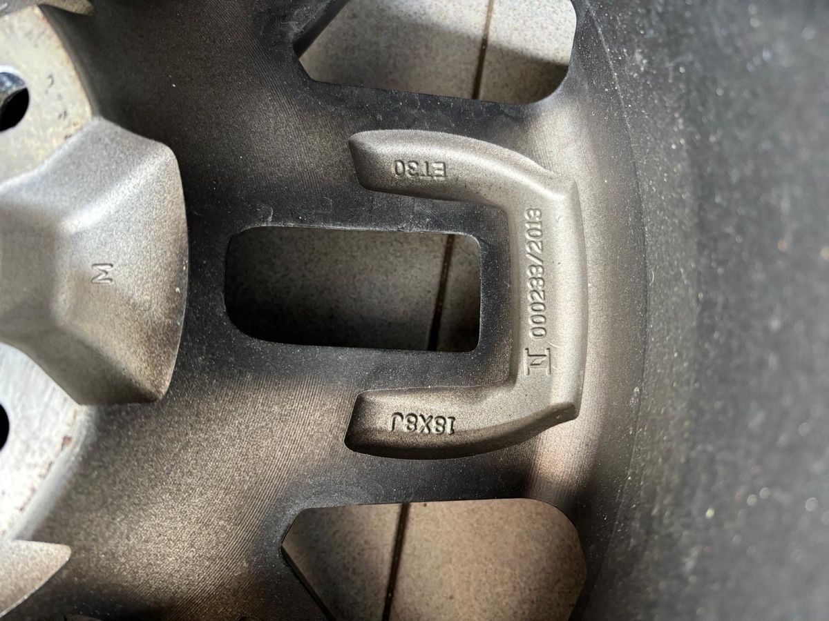 Pneumatici & Ruote complete: Alu Komplettrad JAC T8+T9 – Nuovo (secondo la descrizione) da Detligen venduto da sonjzi 1