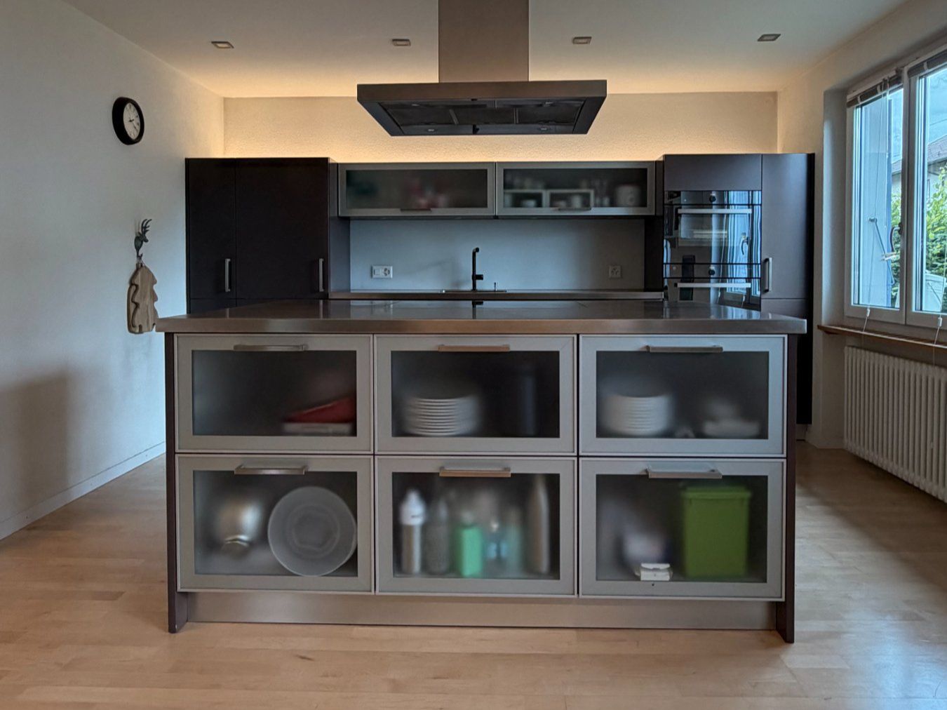 Cucine complete: Küche mit Kochinsel – Usato da Gerlafingen venduto da Der_Graf_
