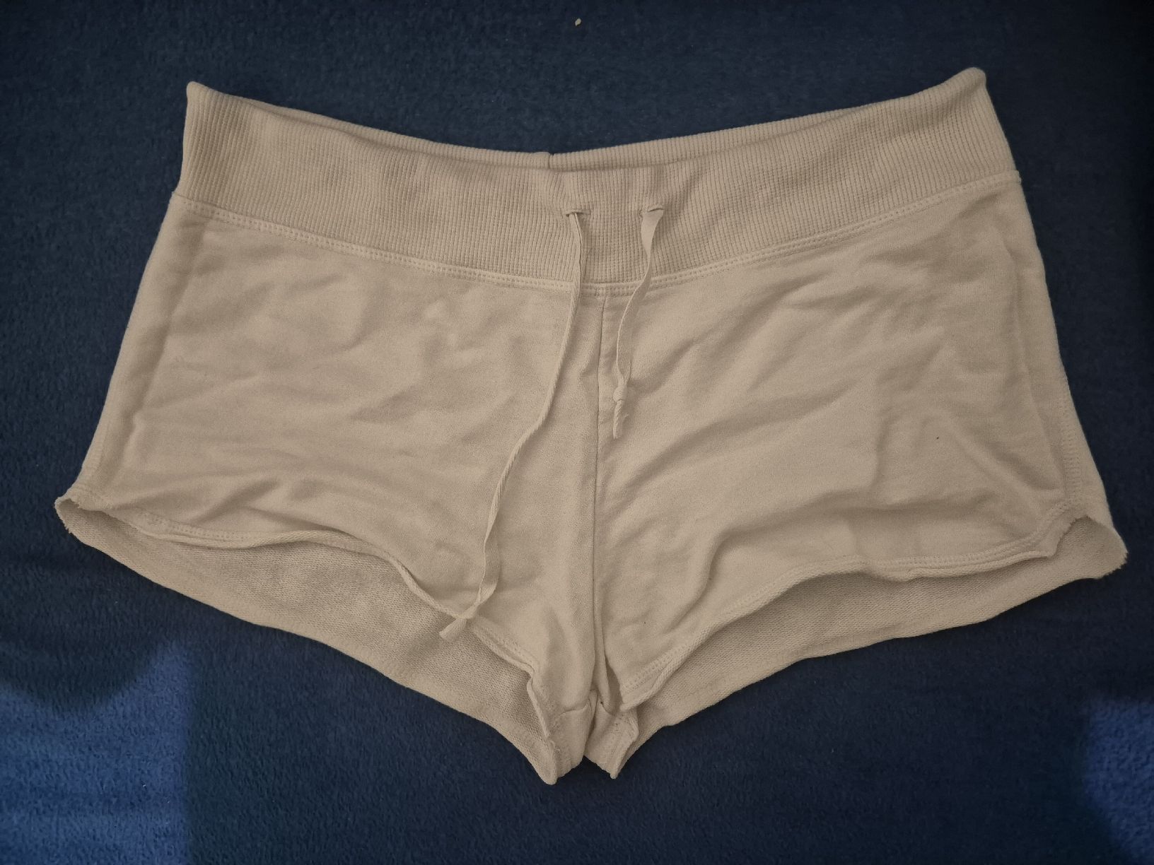 Pantalons: Hotpants – D'occasion à Russikon par pok_t7nq 1