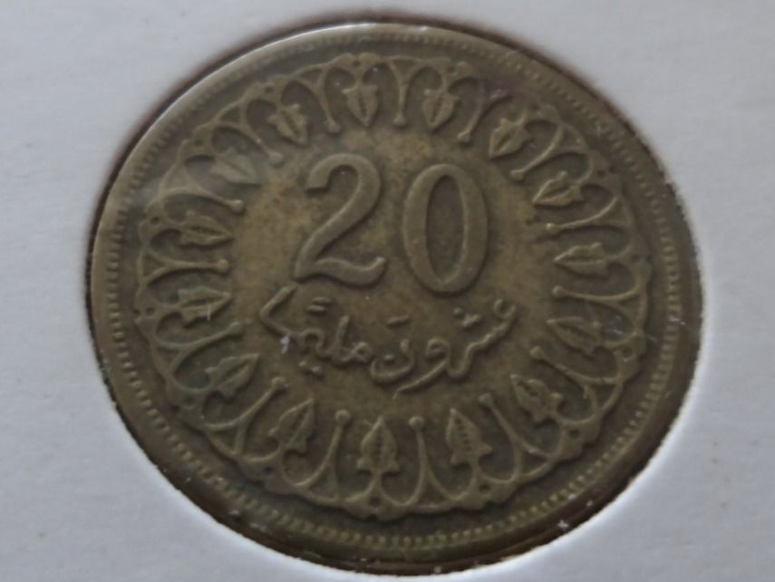 Tutti le monete: TUNISIE  20  Millim  1983 – Usato da Romanel-sur-Lausanne venduto da Swift13 1