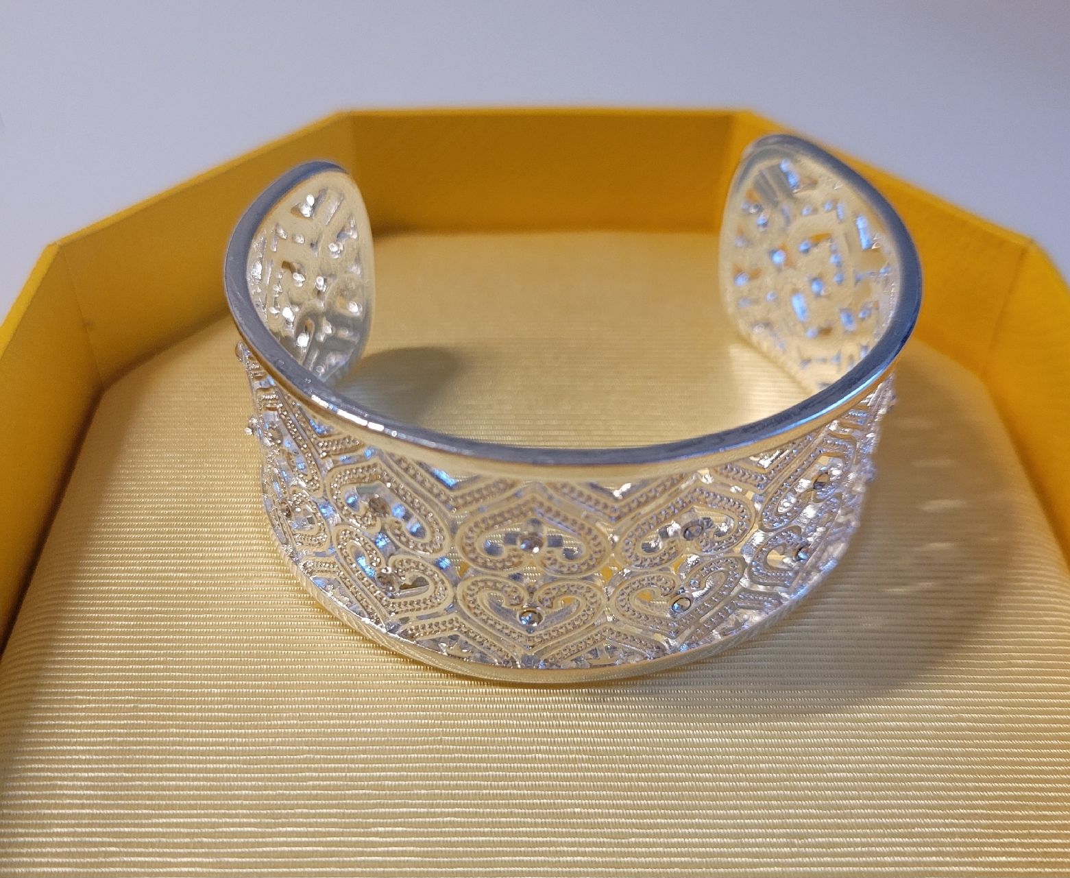 Bracciali & Braccialetti: Bracelet manchette élégant avec strass – Nuovo (secondo la descrizione) da Bernex venduto da Dariafr