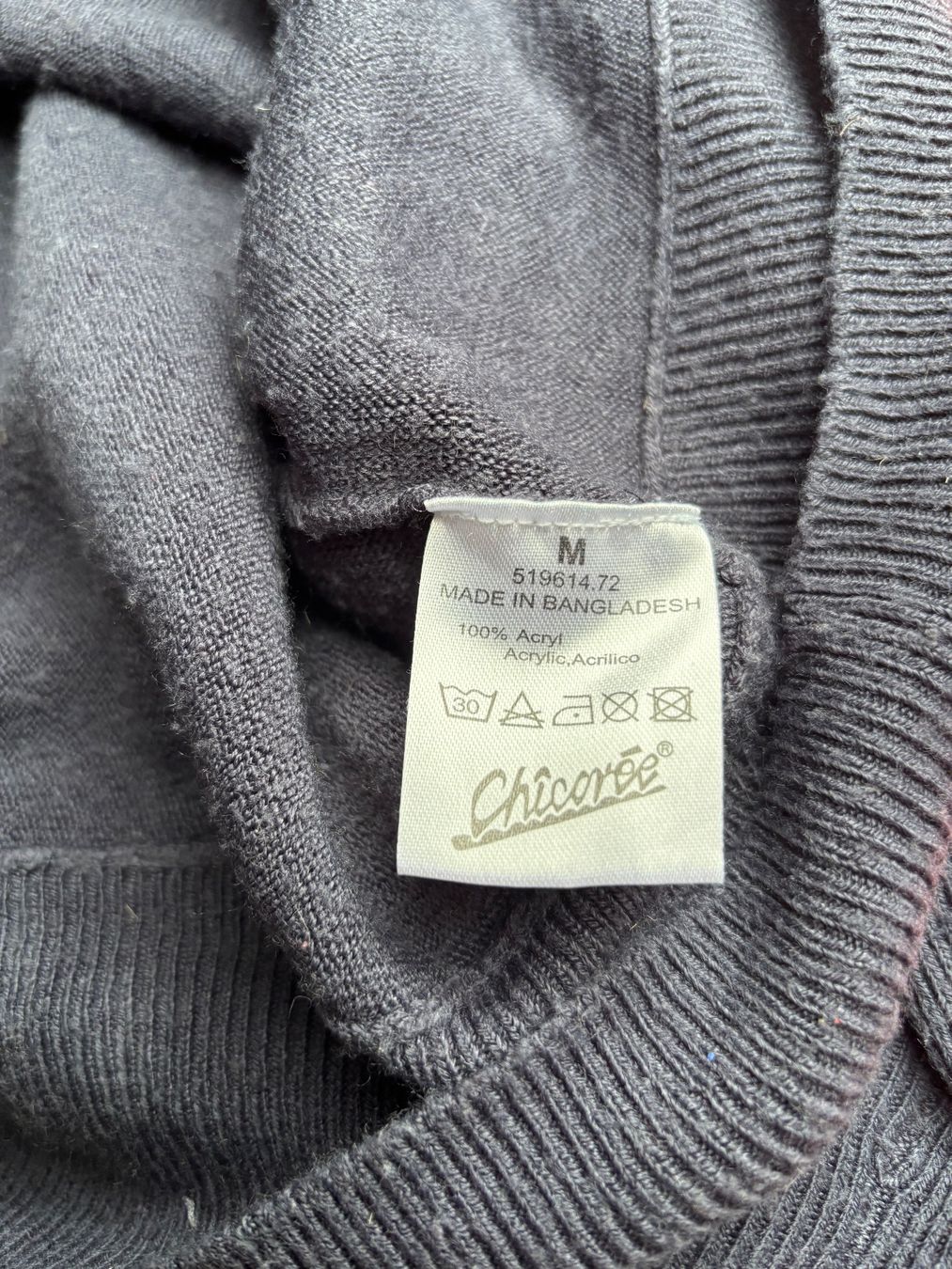 Pullover & Sweatshirts: Pullover blau M – Gebraucht aus Balsthal von Uroby 4