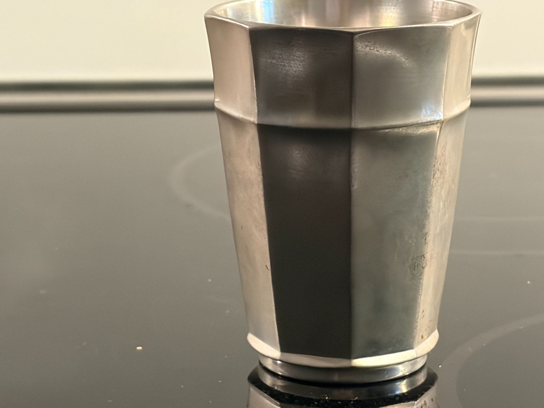 Sigg Tazze: Zinnbecher achteckig Sigg – Usato da Zürich venduto da sru_6zc8 1