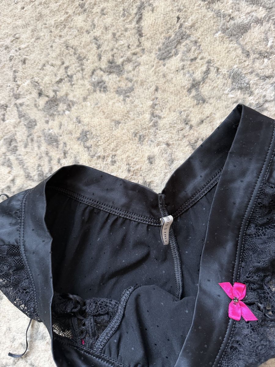 Altra biancheria intima: Damen String schwarz mit Spitze guter Zustand – Usato da Zurich venduto da kat_dcy5 1