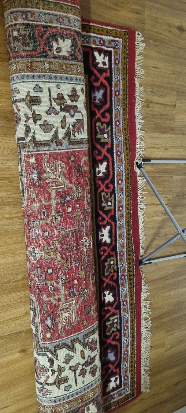 Teppiche: Orientteppich mit orientalischem Muster rot gemustert – Gebraucht aus Erlinsbach SO von paula.s