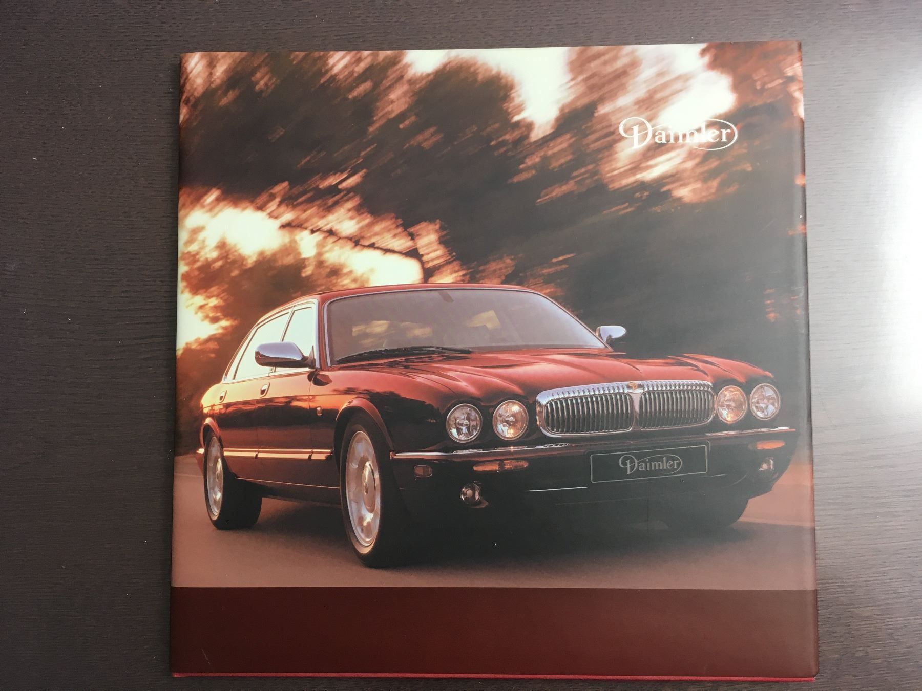 Documenti: Daimler V8 und Super V8, Generation X308 – Nuovo (secondo la descrizione) da Safenwil venduto da efclassics