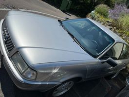 Audi 80 Limousine hellgrau 1992 85kw