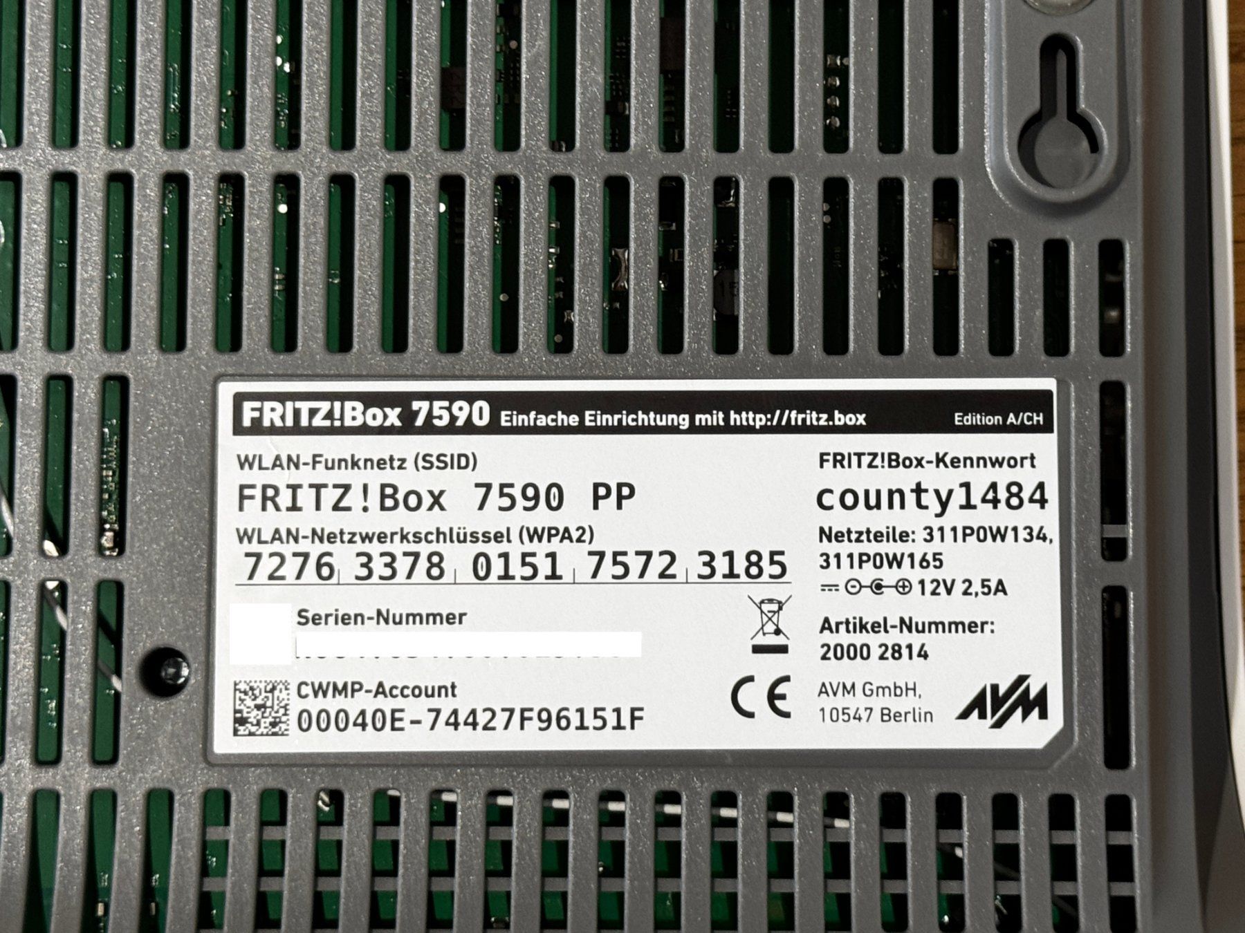 Fritz Modem & Router: Fritz!Box 7590 Edition A/CH – Usato da Flawil venduto da lightstorm77 2