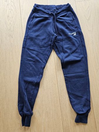 New Balance Trainerhose Gr. XS blau - neuwertig!