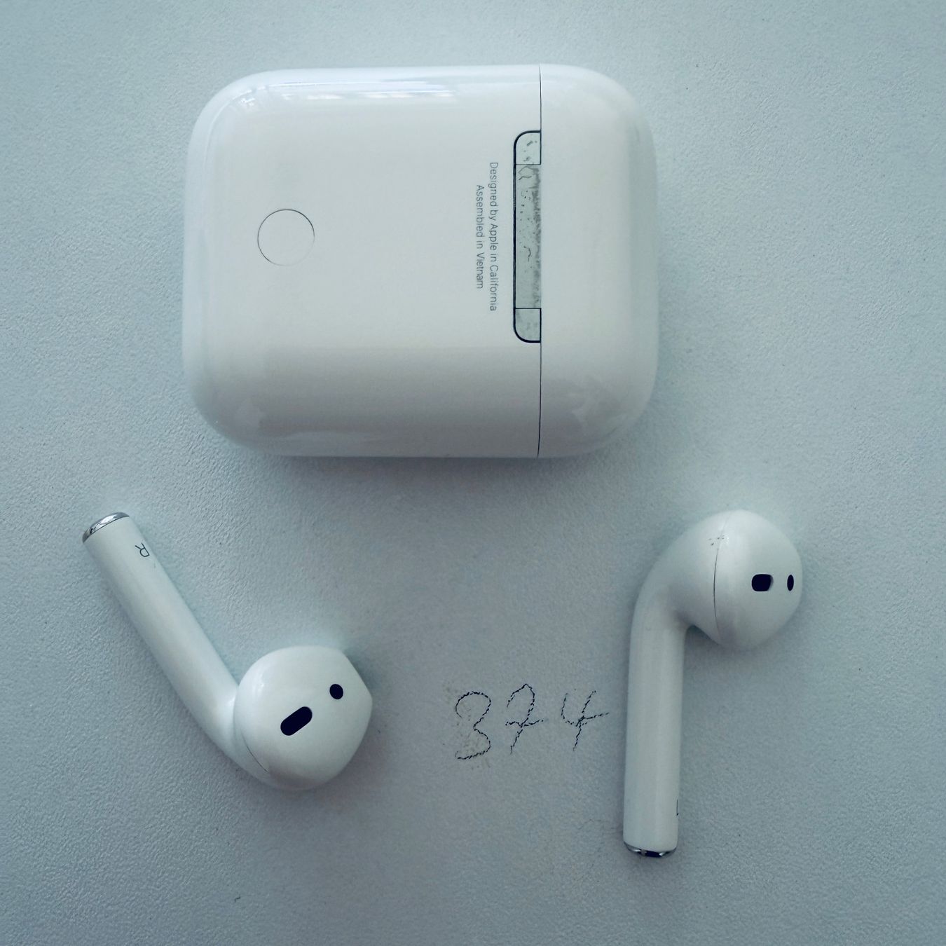 Apple Kopfhörer: Original Apple AirPods 2 Gen. Wireless Kopfhörer & Case – Gebraucht aus Basel von MY.AIRPODS.SHOP 9