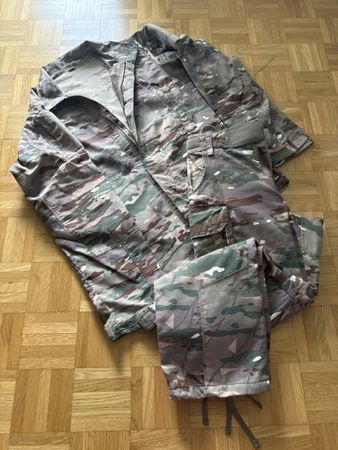 Armée française - Pantalon et veste